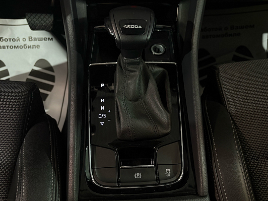 Skoda Karoq Ambition, 2020 года, пробег 69039 км