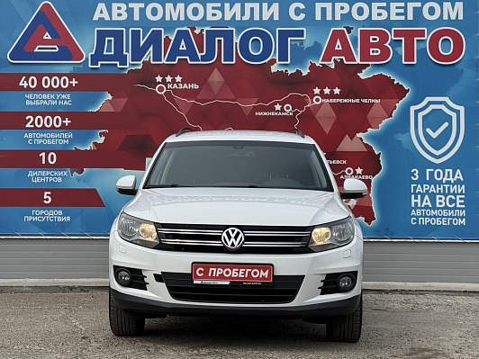 Volkswagen Tiguan Trend&Fun, 2013 года, пробег 136000 км