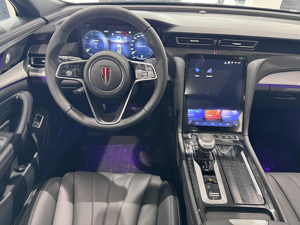 Hongqi H5 Чёрная Серия (Black Edition), черный