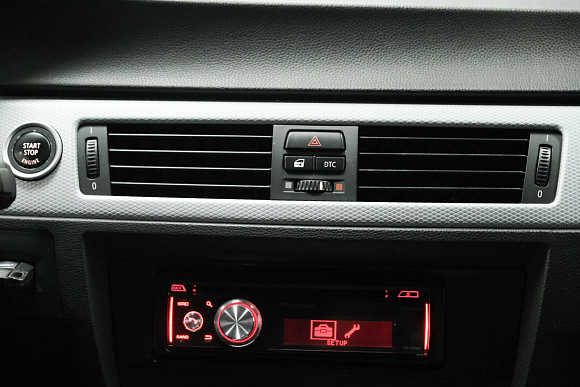 BMW 3 серии, 2011 года, пробег 213111 км