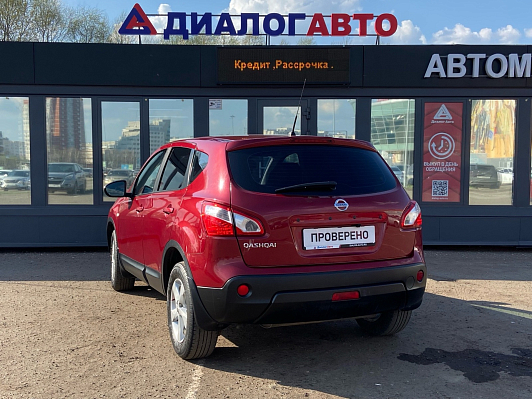 Nissan Qashqai SE, 2012 года, пробег 240000 км