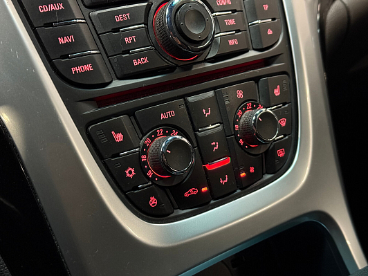 Opel Astra Sport, 2013 года, пробег 160000 км