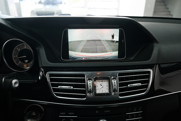 Mercedes-Benz E-Класс E250 BlueTEC 4MATIC Особая серия, 2015 года, пробег 191607 км