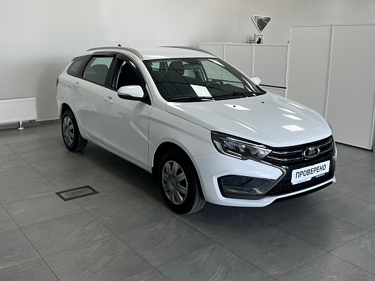 Lada (ВАЗ) Vesta, 2024 года, пробег 51700 км