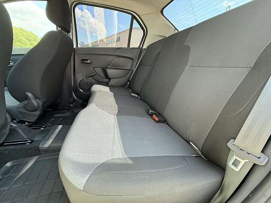 Renault Logan Access, 2021 года, пробег 38245 км