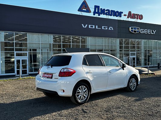 Toyota Auris, 2012 года, пробег 143130 км