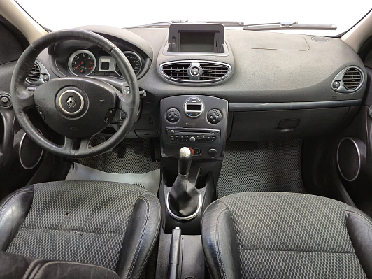 Renault Clio, 2009 года, пробег 212800 км