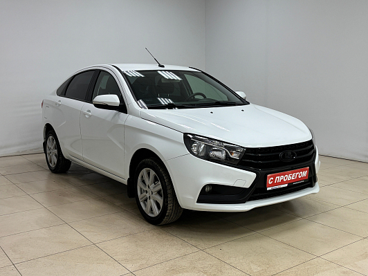 Lada (ВАЗ) Vesta Luxe, 2021 года, пробег 49729 км