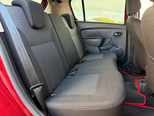 Renault Sandero Stepway Drive, 2020 года, пробег 75106 км