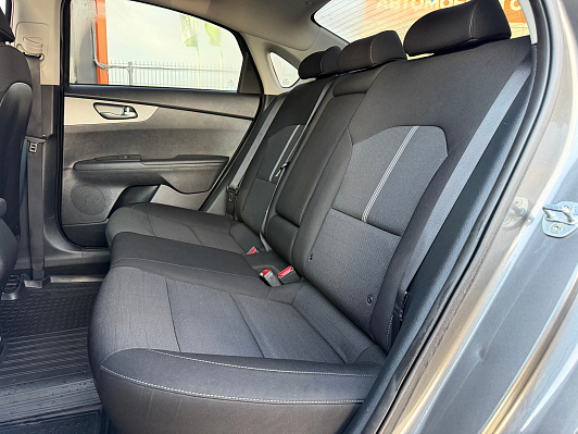 Kia Cerato Comfort, 2019 года, пробег 97000 км