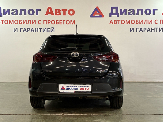 Toyota Auris, 2014 года, пробег 157000 км