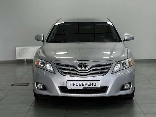 Toyota Camry, 2011 года, пробег 197093 км