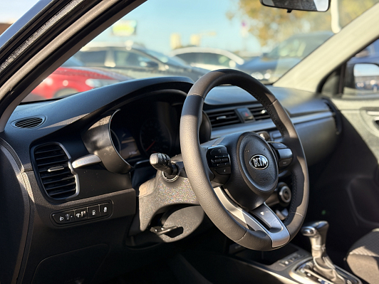 Kia Rio Luxe, 2018 года, пробег 81351 км