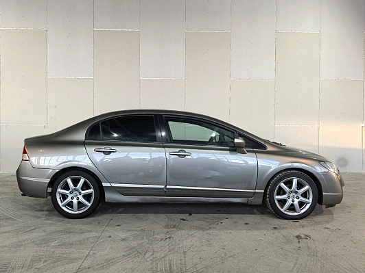 Honda Civic, 2008 года, пробег 298000 км