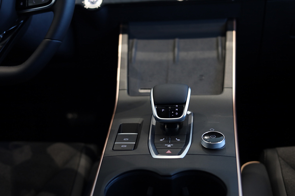 Omoda C5 Драйв, синий