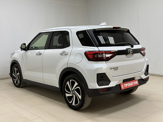 Toyota Raize, 2020 года, пробег 116000 км