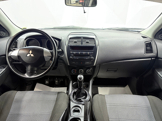 Mitsubishi ASX Invite, 2012 года, пробег 257797 км