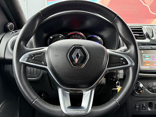 Renault Sandero Stepway Drive, 2018 года, пробег 80863 км