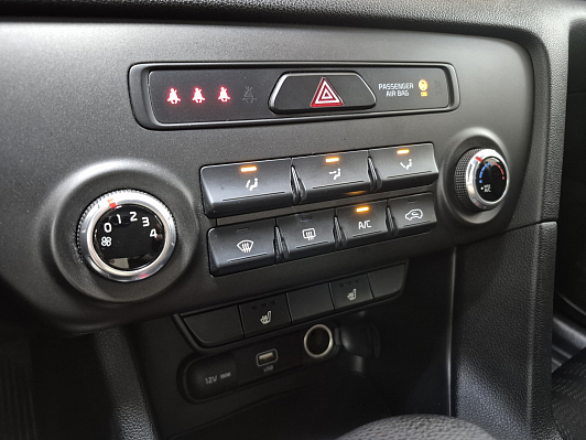 Kia Sportage Classic "Теплые опции", 2020 года, пробег 76182 км
