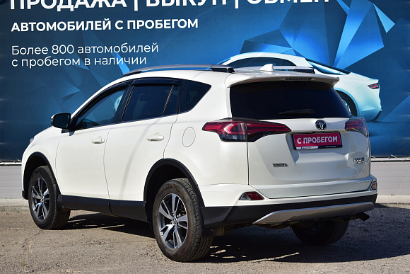 Toyota RAV4 Style, 2017 года, пробег 139263 км