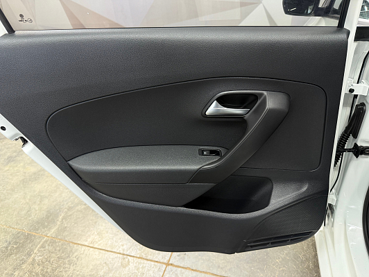 Volkswagen Polo Highline, 2017 года, пробег 107250 км