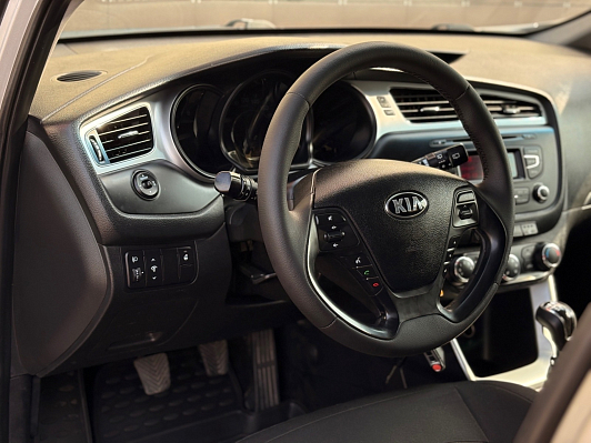 Kia Ceed Comfort, 2015 года, пробег 162832 км