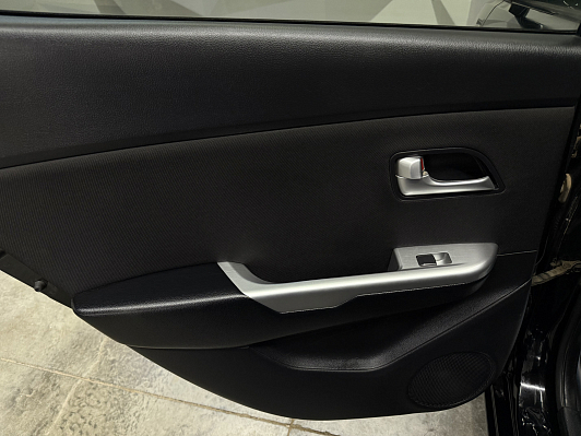 Kia Rio, 2013 года, пробег 178105 км
