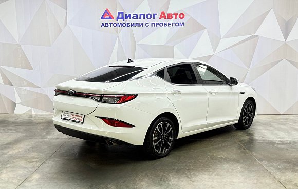 JAC J7 Техно, 2023 года, пробег 71626 км