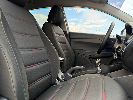 Hyundai Solaris Специальная Серия "10 лет", 2021 года, пробег 127700 км