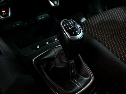 Kia Rio Comfort, 2019 года, пробег 49000 км
