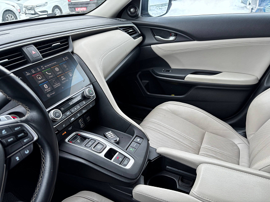 Honda Insight, 2018 года, пробег 83272 км