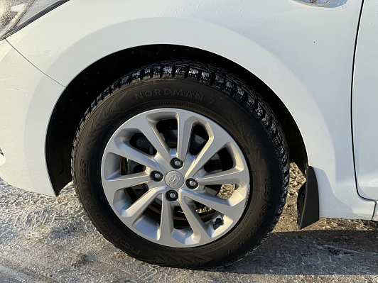 Hyundai Solaris Super Series + Winter, 2019 года, пробег 103697 км