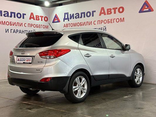Hyundai ix35 Comfort + Navi, 2011 года, пробег 162000 км