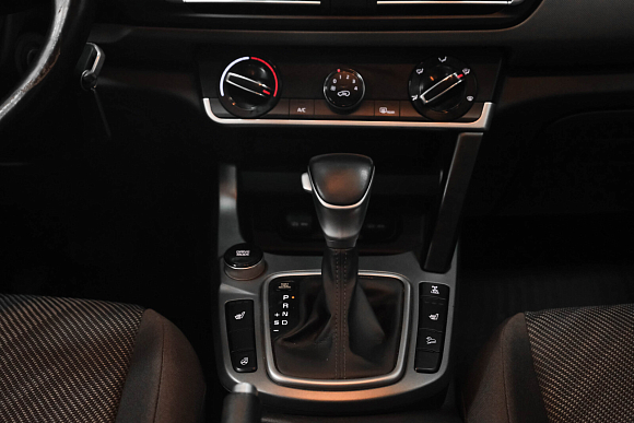 Kia Seltos Comfort, 2021 года, пробег 124700 км