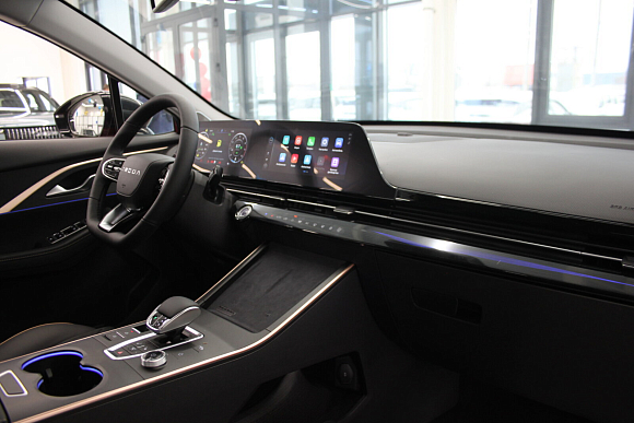 Omoda C5 Supreme, красный