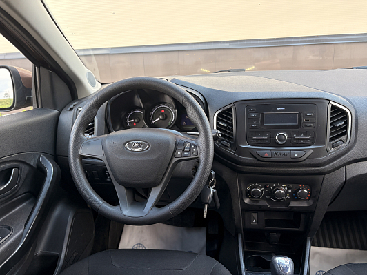 Lada (ВАЗ) XRAY Comfort, 2018 года, пробег 56476 км