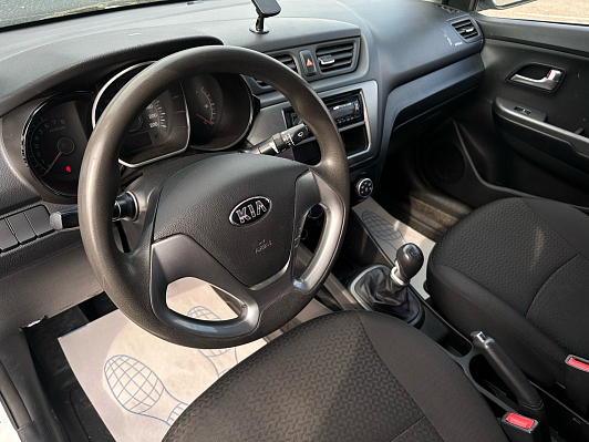 Kia Rio Comfort, 2016 года, пробег 94000 км