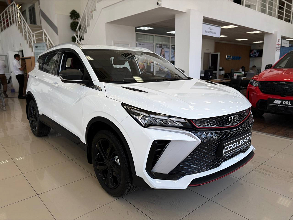 Geely Coolray Luxury, белый