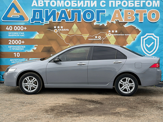 Honda Accord, 2004 года, пробег 358000 км