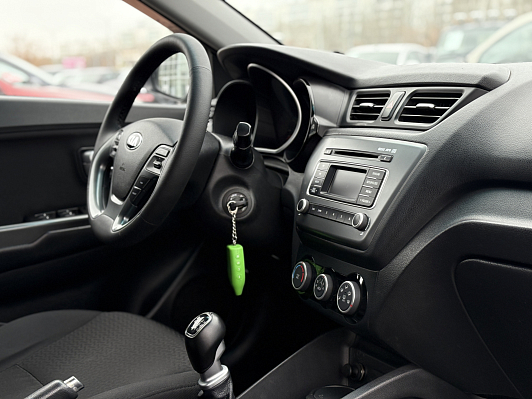 Kia Rio Comfort Аудио, 2015 года, пробег 153378 км