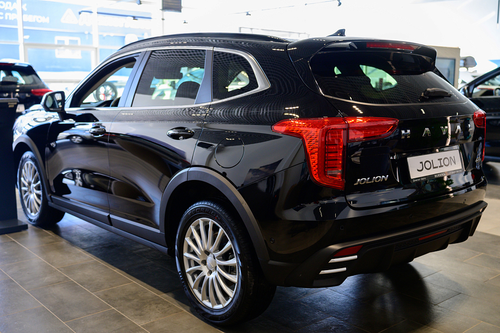 Haval Jolion Tech+, черный