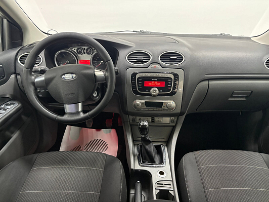 Ford Focus Ghia, 2010 года, пробег 182429 км