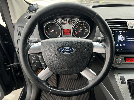 Ford Kuga Titanium, 2012 года, пробег 185000 км