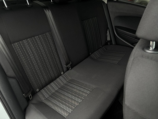 Volkswagen Polo Comfortline, 2020 года, пробег 122169 км