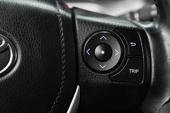 Toyota RAV4, 2016 года, пробег 105500 км
