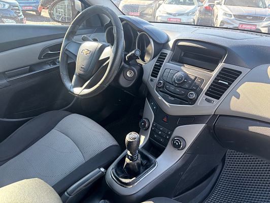 Chevrolet Cruze LS, 2011 года, пробег 262297 км