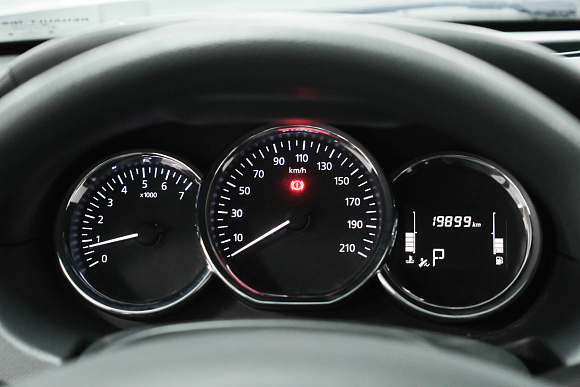 Nissan Terrano Elegance, 2019 года, пробег 20000 км