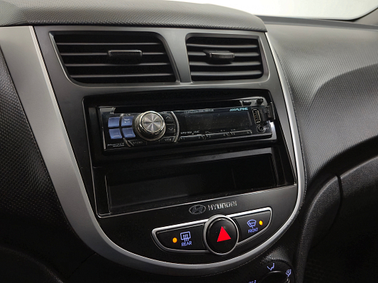 Hyundai Solaris Comfort, 2011 года, пробег 299309 км