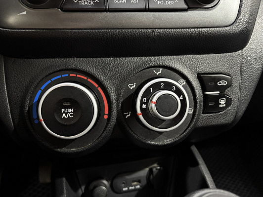 Kia Rio Luxe, 2013 года, пробег 134736 км