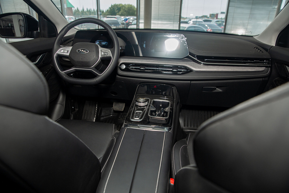 JAC JS6 Люкс, черный